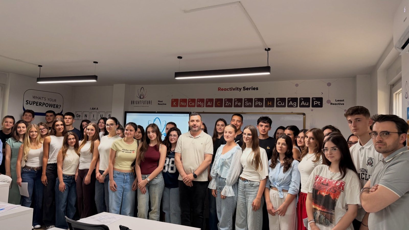 Klasë e Kimisë në Bright Future Academy